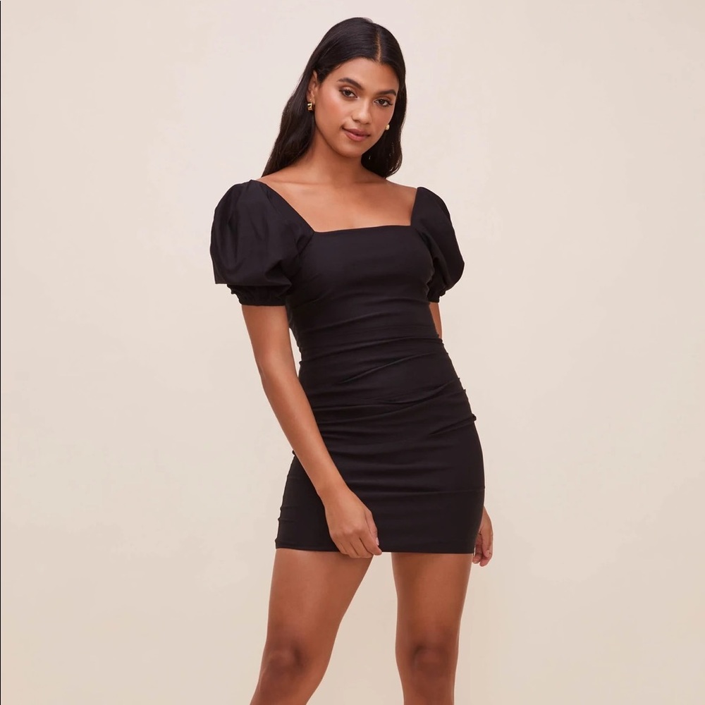 ASTR the Label Winslow Puff Sleeve Mini Dress